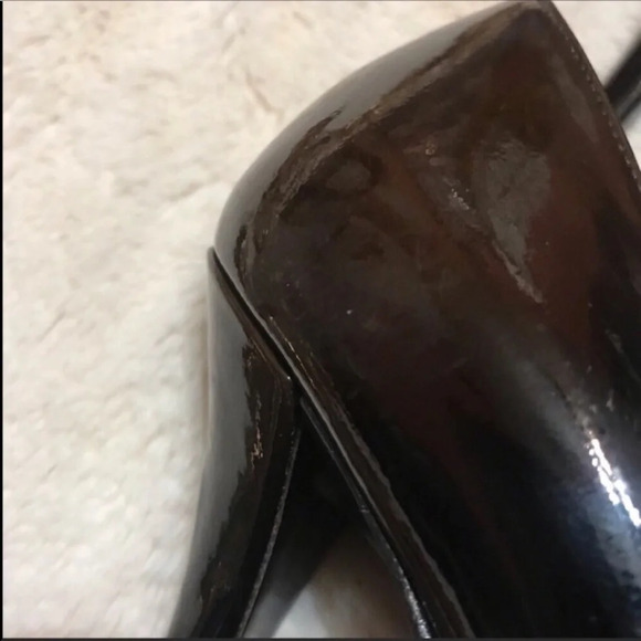 Stuart Weitzman Brown Patent Peep Toe 4” Heels 7 - Picture 6 of 8